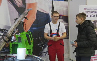 Sve više mladih se vidi u ovim zanimanjima, jedan razlog posebno ih privlači: "Završe školu i odmah sutra su na tržištu rada"