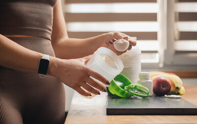 Ovaj jednostavan dodatak prehrani koji se tipično veže za muškarce i teretanu, pokazuje se iznenađujuće koristan i za zdravlje žena