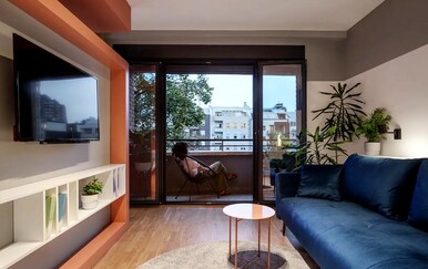 Stan od 45 kvadrata u kojem svaki element igra višestruku ulogu