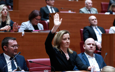 Ahmetović o novom ministru: "Tražim stanku da još 10 minuta Tomislav Ćorić bude ništa"