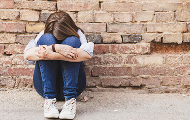 Velika Britanija: Suđenje za otmicu, silovanje i fotografiranje djevojčice