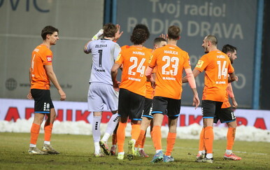 Varaždin s igračem manje slavio protiv Slavena: Zabili dva komada u razmaku 20-ak minuta