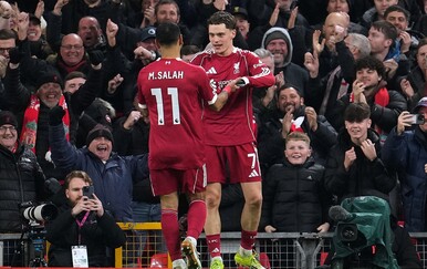 VIDEO Liverpool preokretom svladao Newcastle: Ekitike dvostruki strijelac nesuđenom timu