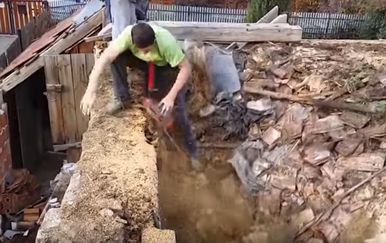 Nespretni majstor (Foto: Screenshot/YouTube)