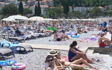 Ležaljke na dubrovačkim plažama (Foto: Dnevnik.hr) - 3