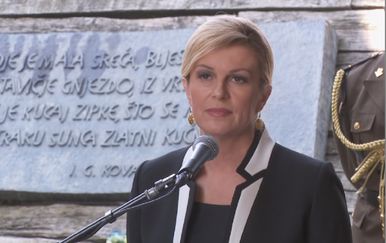 Kolinda Grabar-Kitarović u Jasenovcu (Foto: Dnevnik.hr)