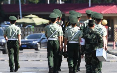 Policija u Pekingu (Foto: AFP)