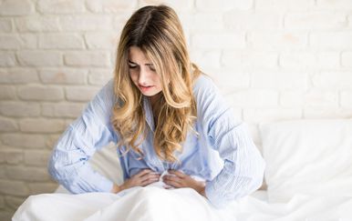 Bolna menstruacija česta je pojava