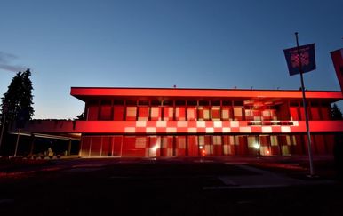 Ured predsjednice republike u bojama Vatrenih (Foto: Ured predsjednice)