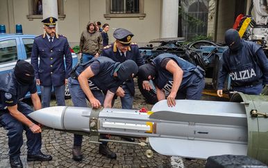 Racija neonacista u Italiji (Foto: AFP) - 2