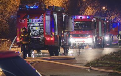 Vatrogasci gase požar u Zadru (Foto: Dnevnik.hr) - 2