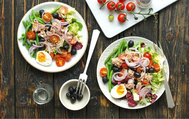 Bogata i zasitna ljetna salata