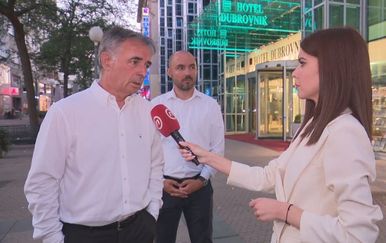 Milorad Pupovac i Valentina Baus