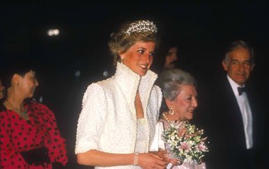 Princeza Diana u Elvisovoj haljini