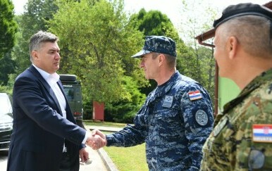 Predsjednik Milanović sastao se s najvišim zapovjednicima OS RH - 1