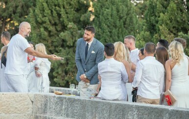 Druženje prije svadbe Jusufa Nurkića