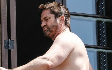 Gerard Butler - 4