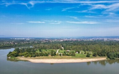 Jedna od najljepših riječnih plaža u Hrvatskoj: Kupalište zbog kojeg vrijedi krenuti na izlet