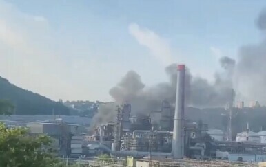 Požar u ruskoj rafineriji Tuapse