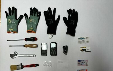 Policajci splitske i dubrovačke policije uhvatili su počinitelje 31 provale u stanove. - 4