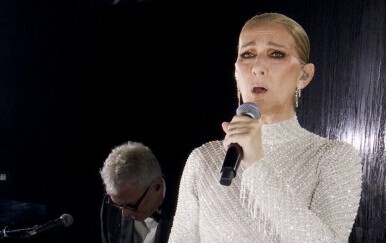 Celine Dion na otvorenju Olimpijskih igara u Parizu - 1