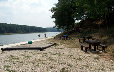 Jezero Lapovac