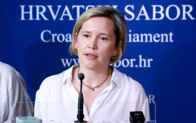 Ivana Kekin odgovorila Marinu Miletiću na prozivke oko prijedloga zabrane društvenih mreža za djecu