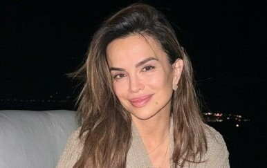 Severina objavila nove fotke na kojima je pozirala s psom