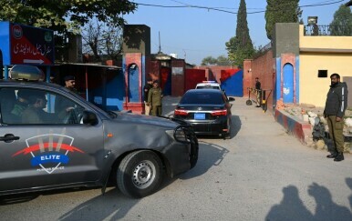 Pakistan: Muškarac ubio sina jer se družio s transrodnim osobama