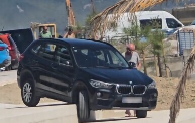 Zapeo BMW-om na Žnjanu, ali gledatelje najviše iznenadila registracija