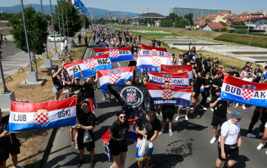VELIKA FOTOGALERIJA Koncert Marka Perkovića na Hipodromu