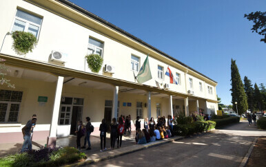 U Medicinskoj školi u Zadru 19 učenika palo razred