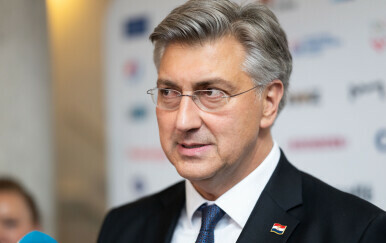 Plenković: Srebrenica obvezuje na promicanje istine i odavanje počasti žrtvama