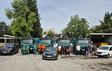 Djelatnici Zrinjevca stigli u Split: Pomažu u sanaciji Marjana