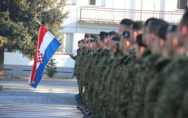 Vlada u Sabor uputila izmjene obrambenih zakona kojima se uvodi vojni rok