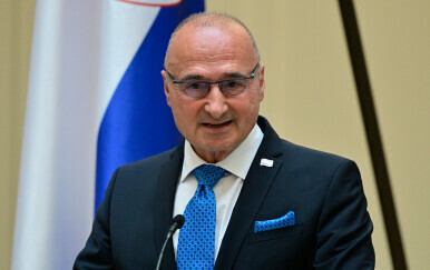 Grlić Radman: Hrvatska aktivno pomaže Ukrajini, do sad izdvojila 300 milijuna eura