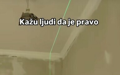 "Bajo, popravit će žbukanje" Majstori ga uvjeravali da je zid ravan pa sam odlučio provjeriti i ostao u šoku