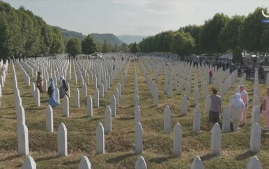 Obilježen Međunarodni dan sjećanja na genocid u Srebrenici