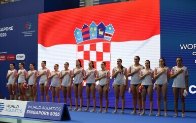 Vaterpolo, Svjetsko prvenstvo: Hrvatice teško poražene od Grčke