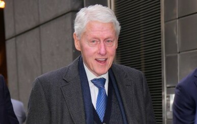 Bill Clinton iznenadio je prolaznike na Malom Lošinju