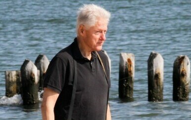 Bill Clinton iznenadio je prolaznike na Malom Lošinju