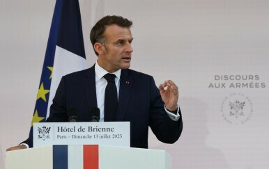 Francuska povećala izdatke za obranu: Trošit će 64 milijarde