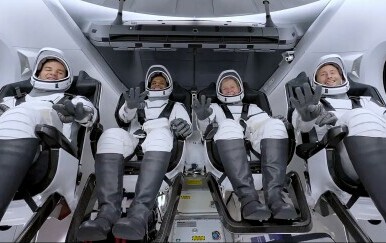 Astronauti iz Indije, Poljske, Mađarske i SAD-a krenuli natrag prema Zemlji