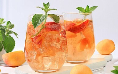 Rosé Aperol Spritz: "Produžena" ljetna inačica omiljenog koktela