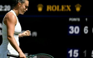 Znate li zašto tenis koristi sustav bodovanja 15, 30, 40?