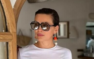 Nina Badrić na odmoru na Ibizi