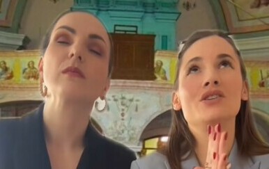 Gloria Dubelj i Iva Šimić Šakoronja nasmijale novim skečem