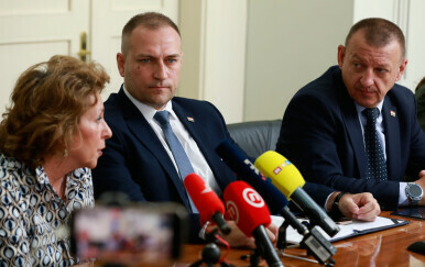 Otkriven uzrok pomora krava kod Vrlike: Na konferenciji će se obratiti i ministar