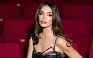 Severina oduševila izdanjem u prozirnoj haljini s opakim prorezom