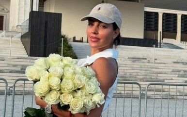 Georgina Rodriguez na meti kritika zbog outifta koji je nosila u crkvu